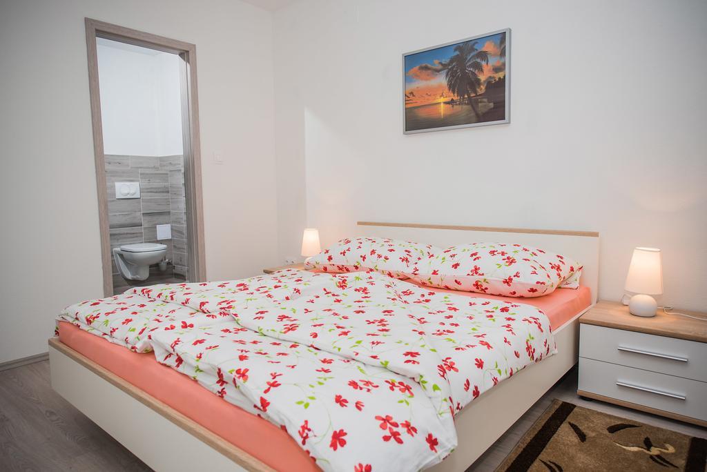 Apartment Grabovac Kaštela Δωμάτιο φωτογραφία
