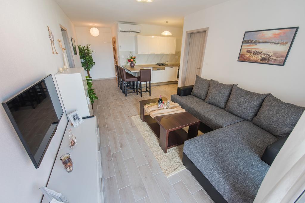 Apartment Grabovac Kaštela Δωμάτιο φωτογραφία