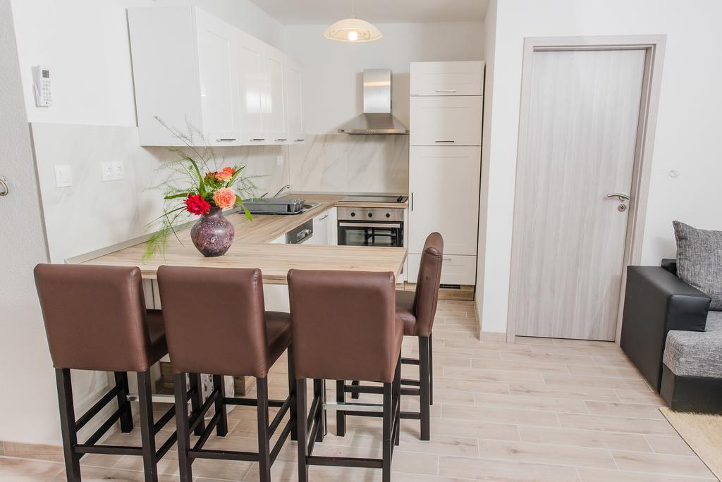 Apartment Grabovac Kaštela Δωμάτιο φωτογραφία