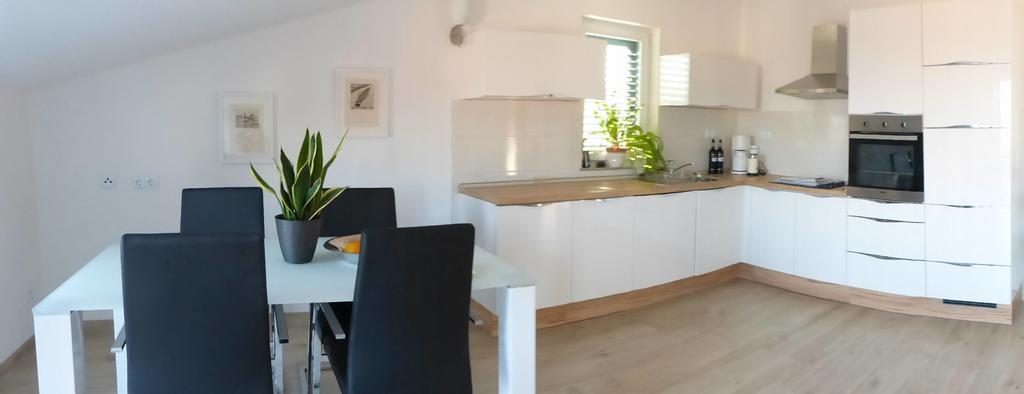 Apartment Grabovac Kaštela Εξωτερικό φωτογραφία